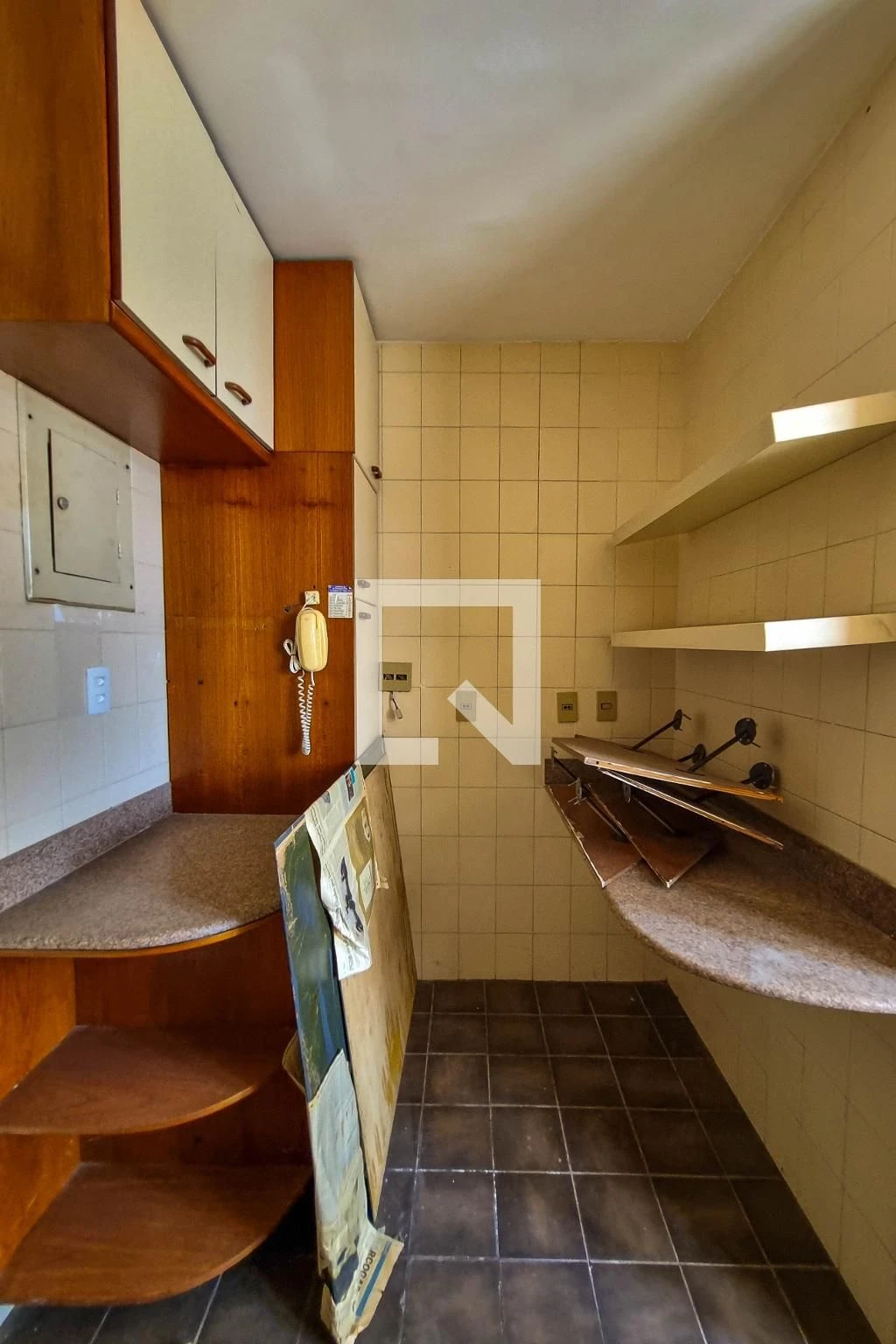 Home office in a 5-bedroom apartment, 127 m² — photo 52