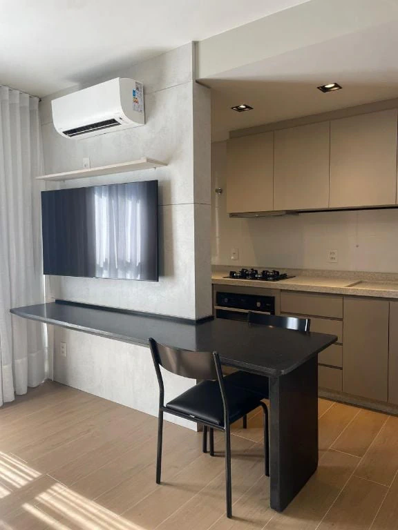 Furnished studio of 38 m² with 1 bedroom and 1 parking space — photo 2