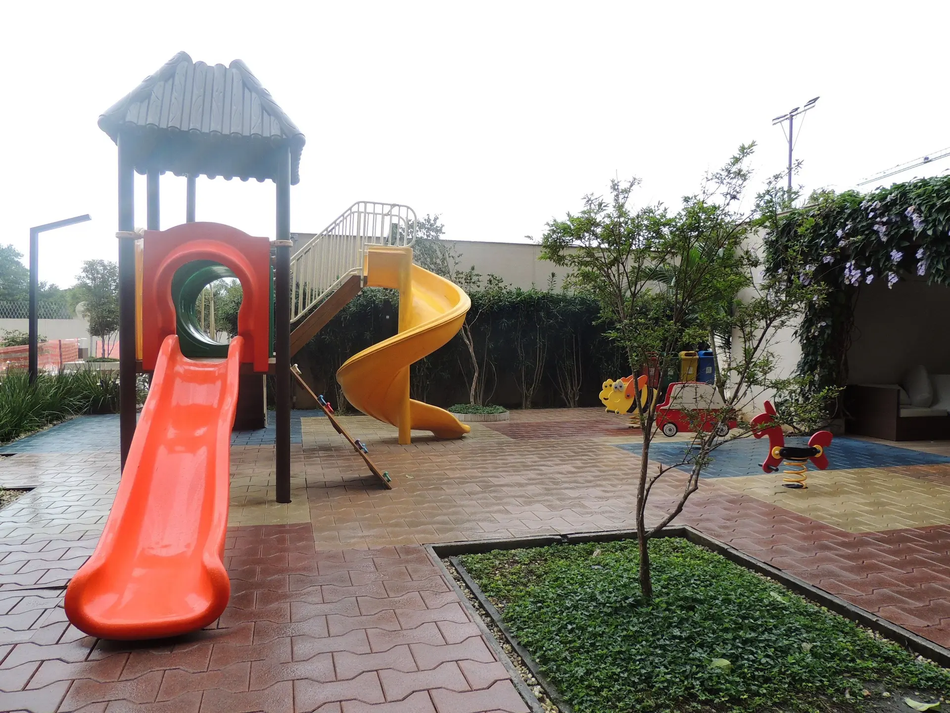 Apartamento mobiliado com 3 quartos e varanda — photo 78