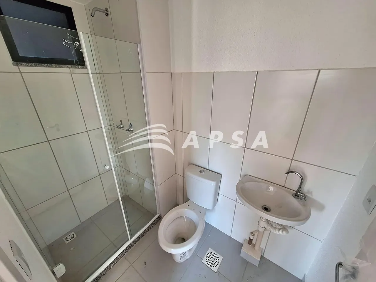 Apartamento sem mobília com 2 quartos e varanda — photo 6