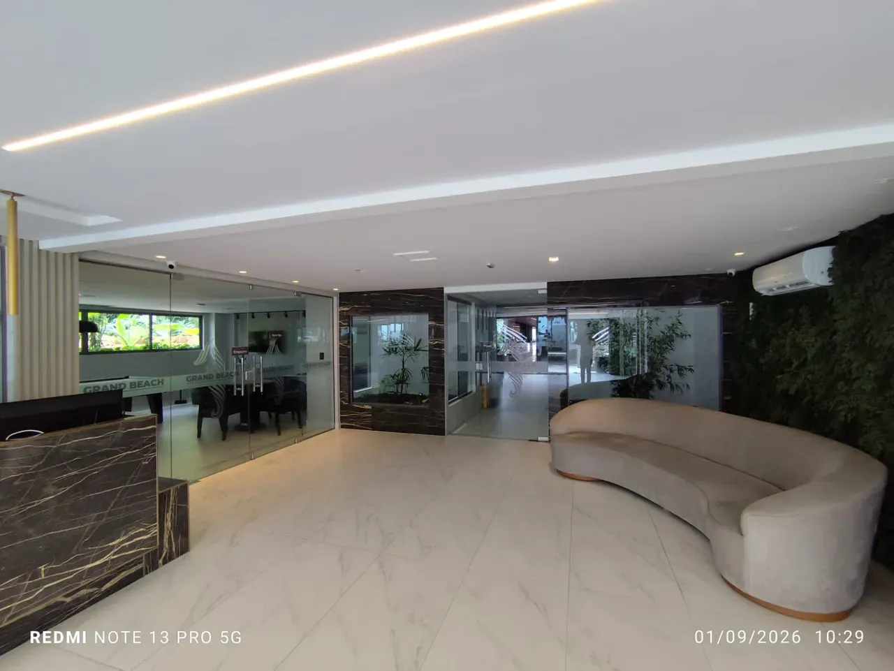 Рабочее место и 2 спальни: квартира 68 м² — photo 45