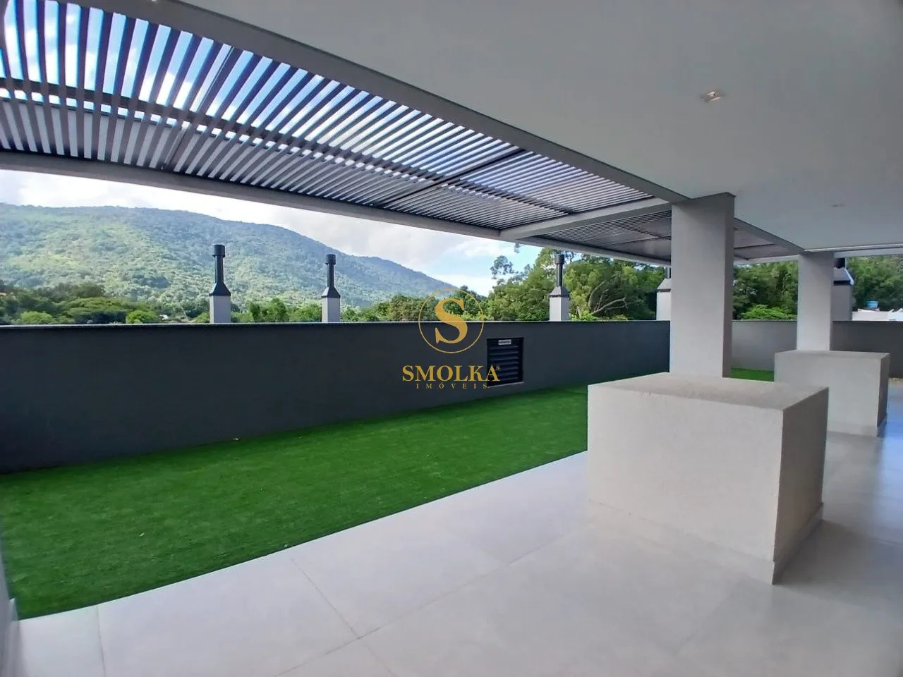 Furnished 66 m² apartment with 1 bedroom and 2 parking spots — photo 26