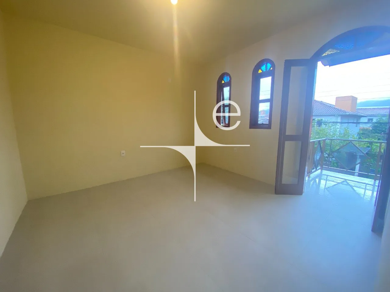 Garden in a 2-bedroom house, 90 m²