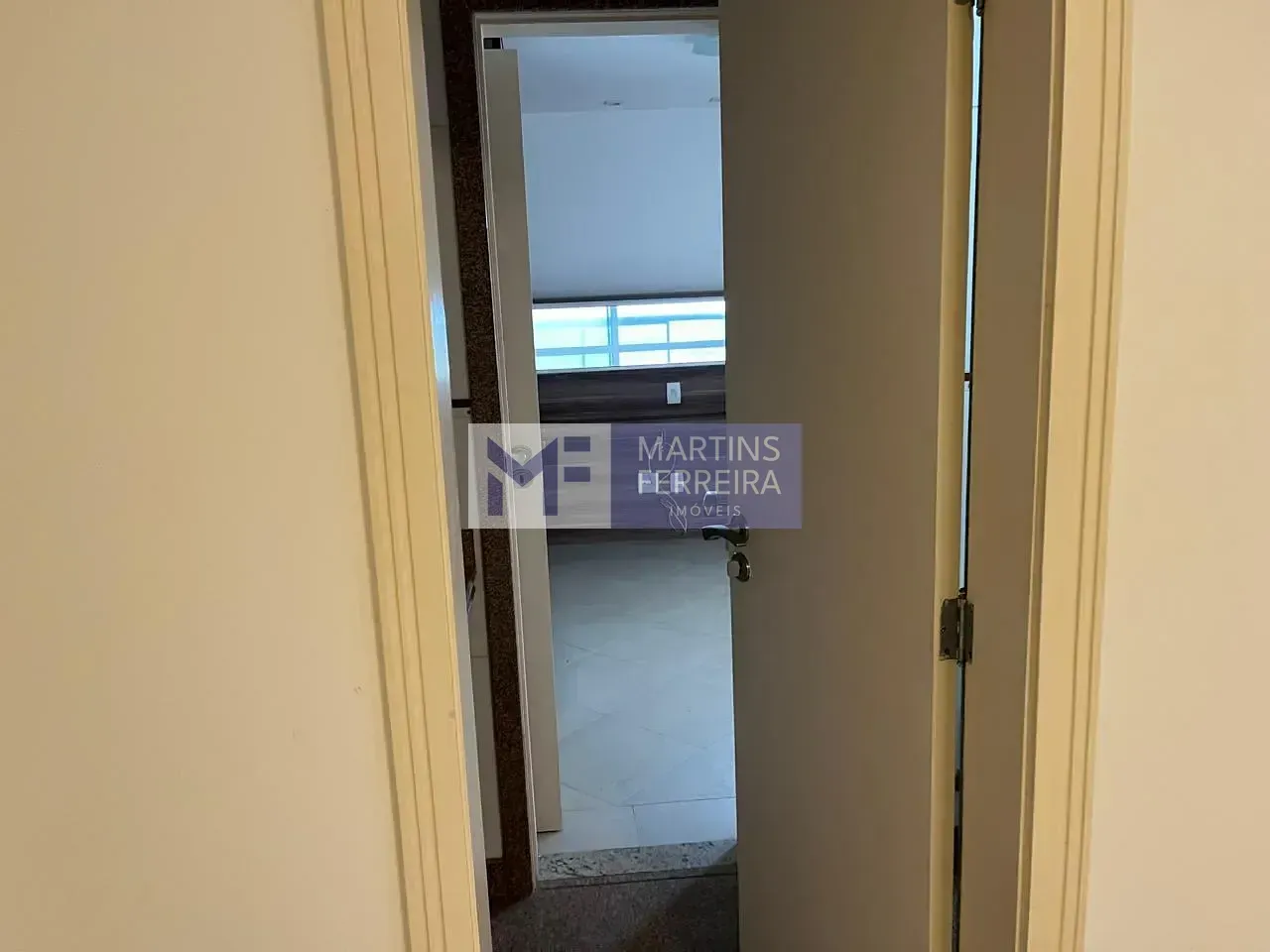 4 quartos e banheira: apartamento de 175 m² — photo 14