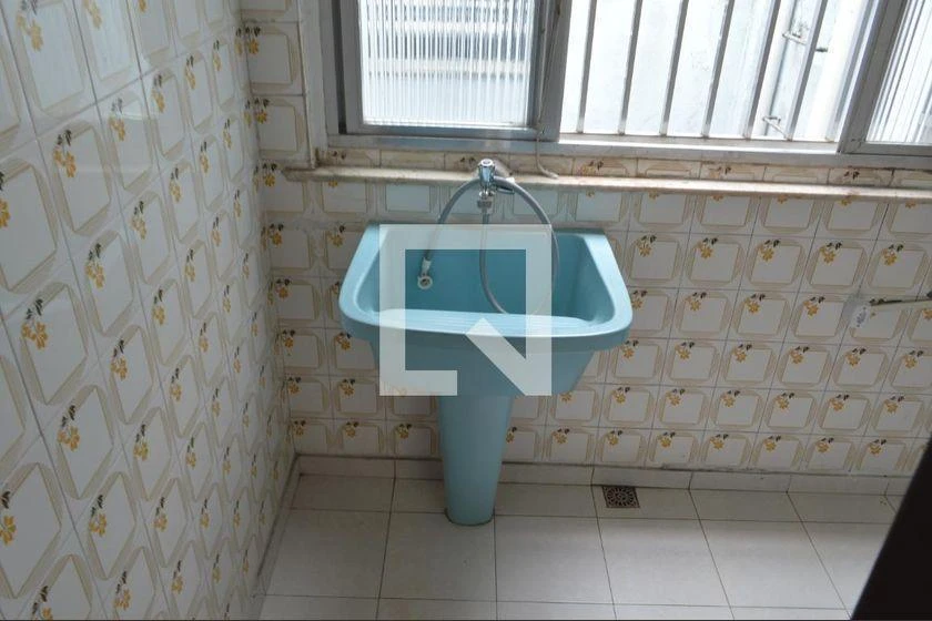 Mountain view in a 2-bedroom apartment, 60 m² — photo 12