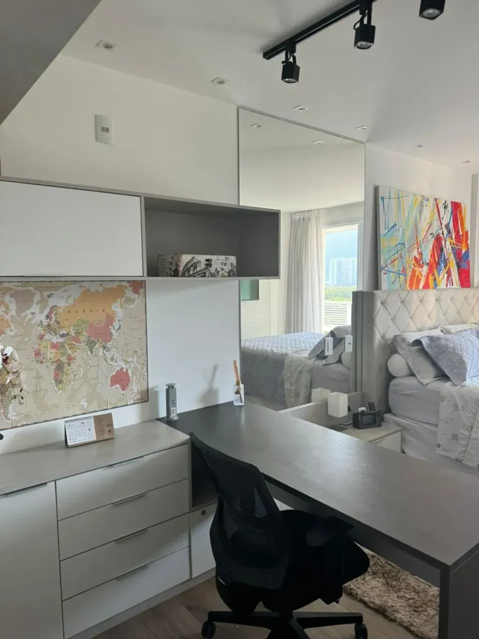 Furnished 80 m² apartment with 2 bedrooms and balcony — photo 13