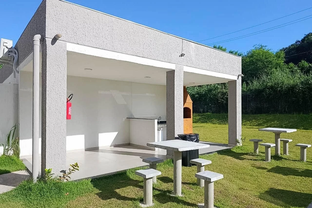 Apartamento de 2 quartos com banheiro e sem vaga