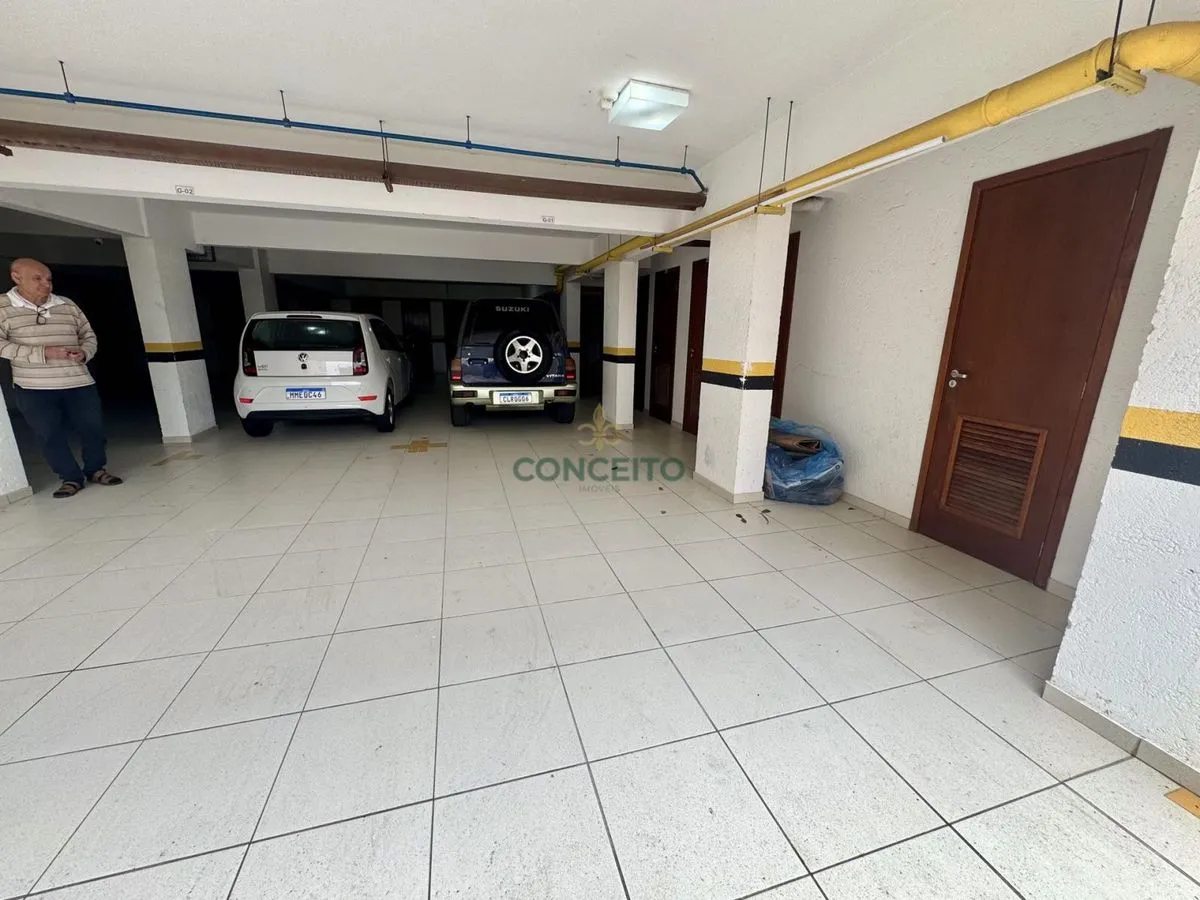 3-bedroom apartment in a building with a gym — photo 27