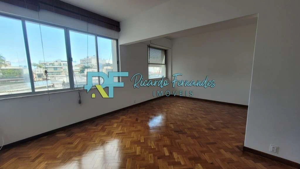 98 m² apartment with 2 bedrooms and 3 bathrooms — photo 21
