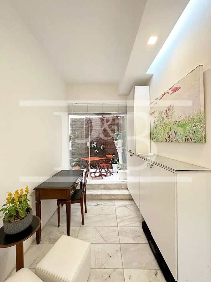 2-bedroom apartment with open-plan kitchen — photo 26
