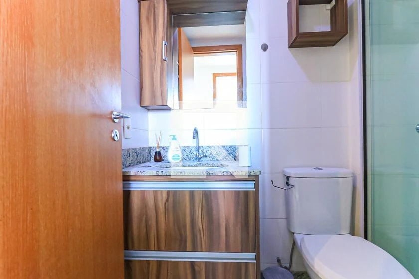 Rental apartment with 2 bedrooms and a balcony — photo 13