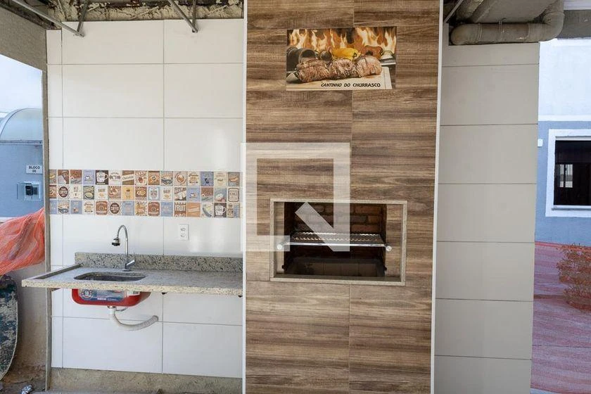 2-bedroom apartment with a closed kitchen and gas stove — photo 34