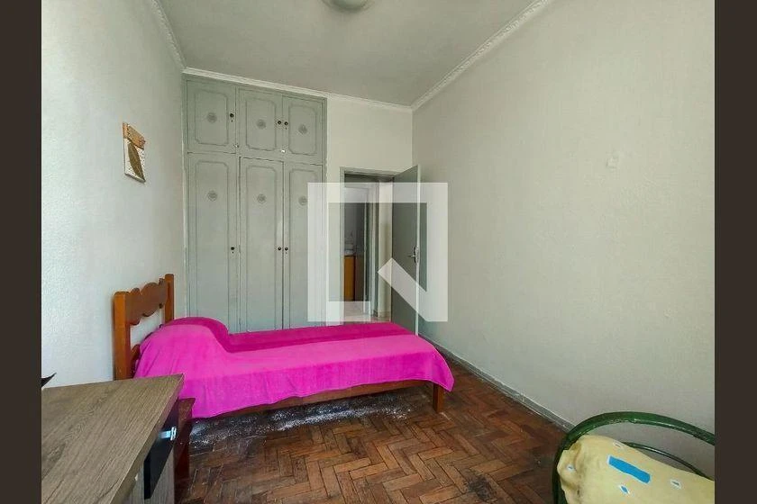 3-bedroom apartment with a home office — photo 33