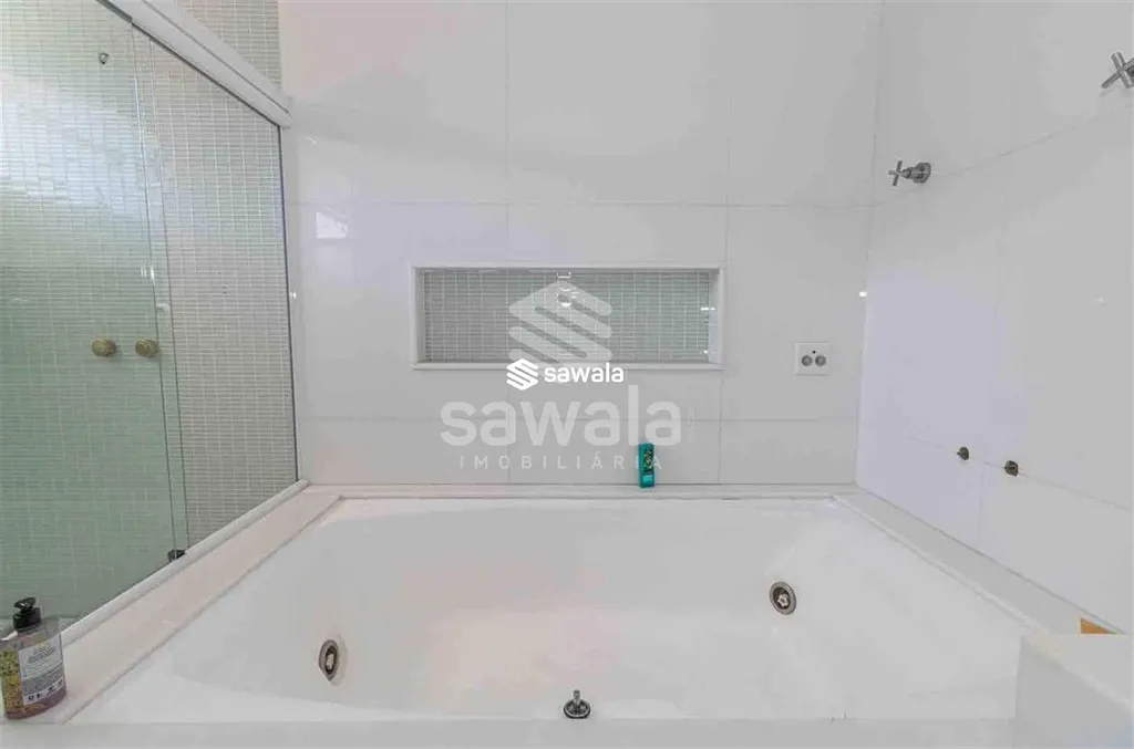 Furnished house with 7 en-suite bedrooms — photo 4
