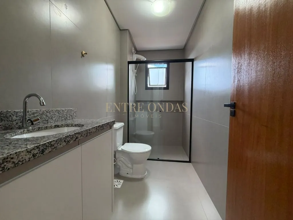 3-bedroom house, 1 with its own bathroom, 202 m² — photo 16