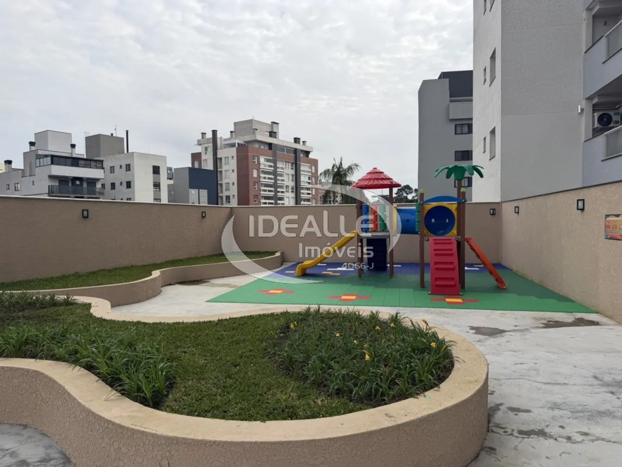 3-bedroom apartment with balcony and 142 m², 2 parking — photo 19