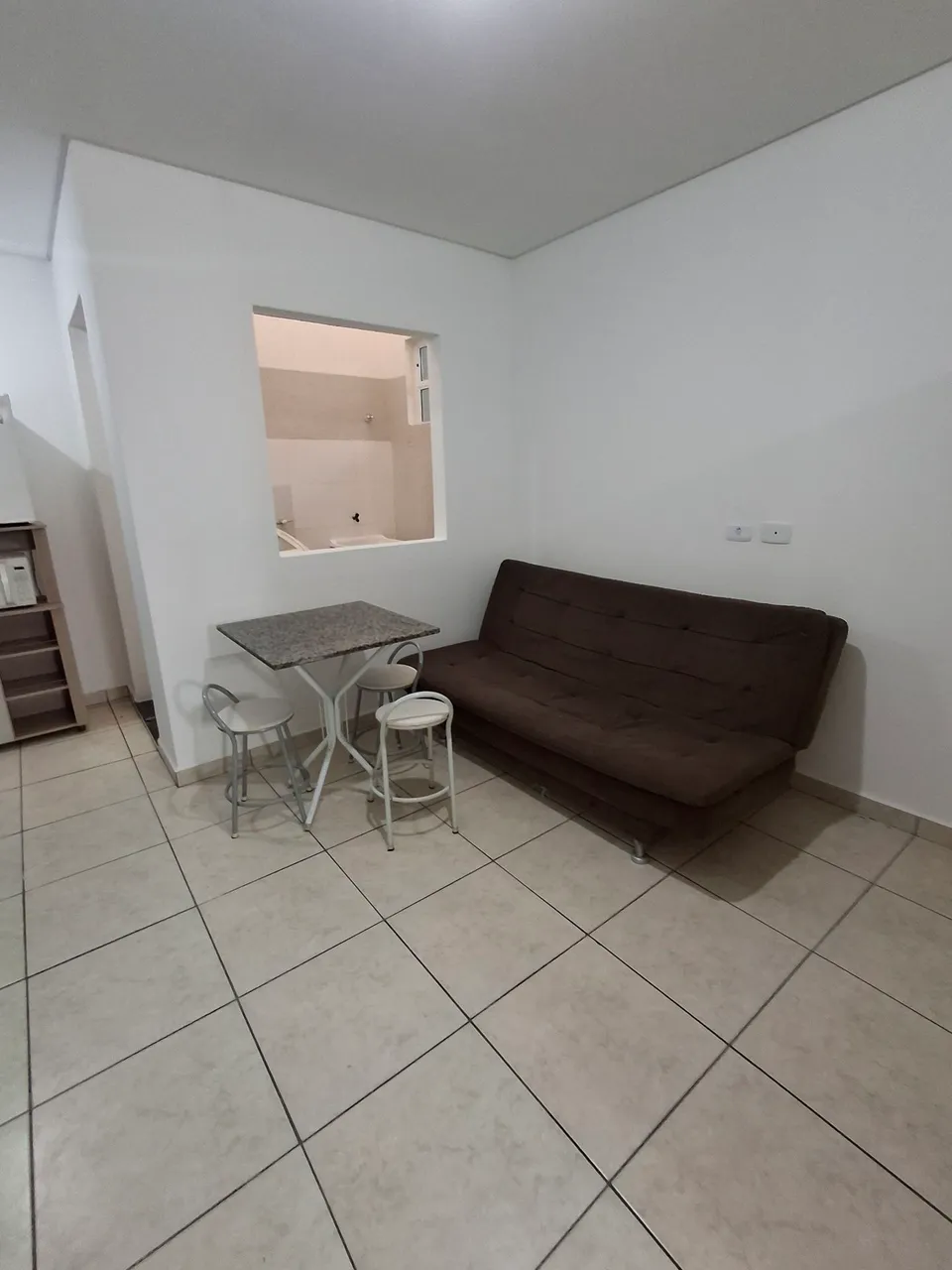 Furnished studio, 25 m², with a washing machine