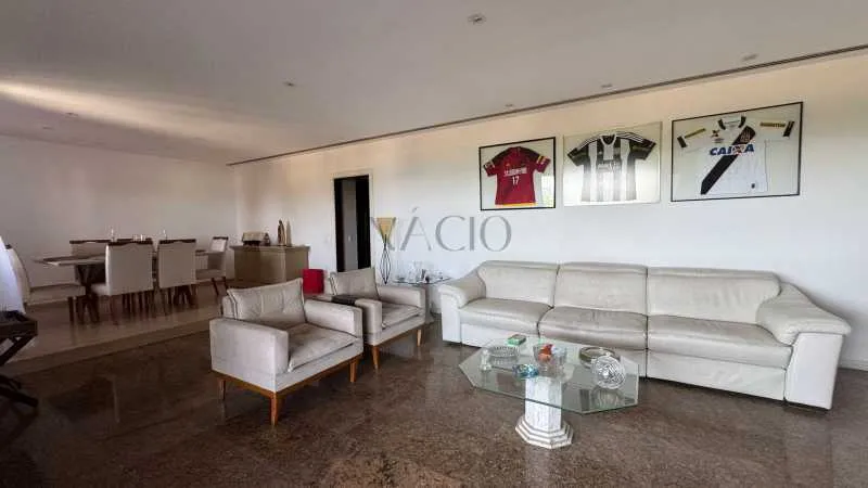 Furnished apartment with 4 bedrooms and 2 bathrooms