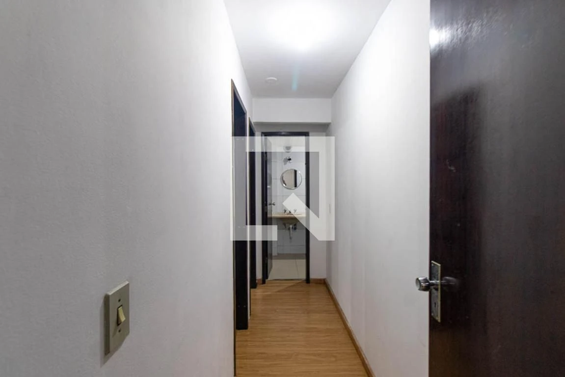 Apartment, 90 m², with wood or laminate floors — photo 17