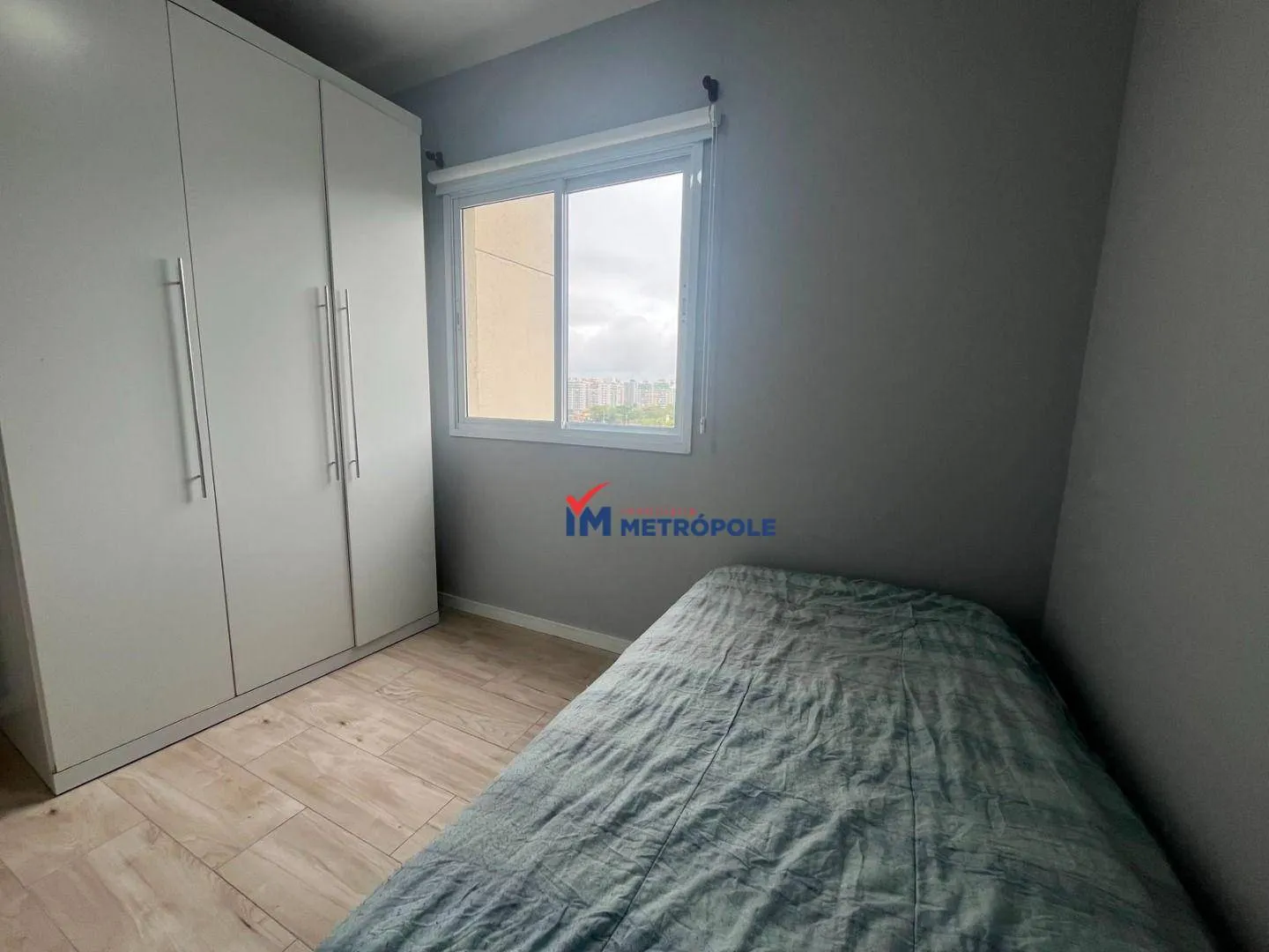 Furnished apartment with 3 bedrooms and an American-style kitchen 72 m² — photo 22