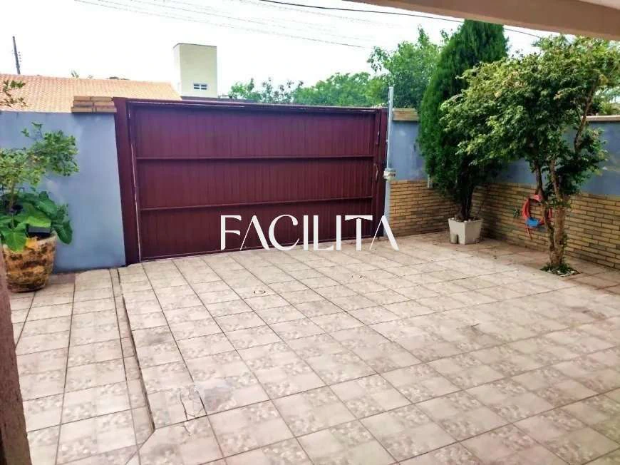 Дом с 5 спальнями и 280 м² с бассейном для жильцов — photo 4