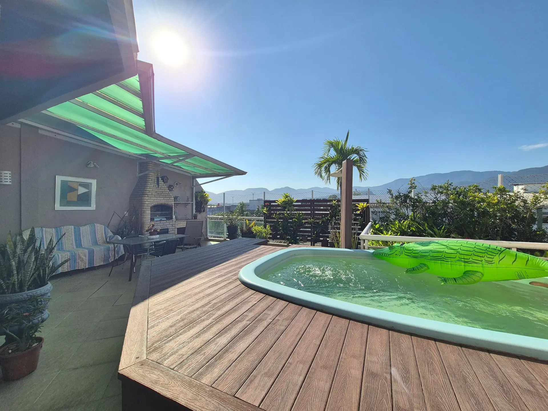 Mountain view in a 4-bedroom apartment, 265 m² — photo 9