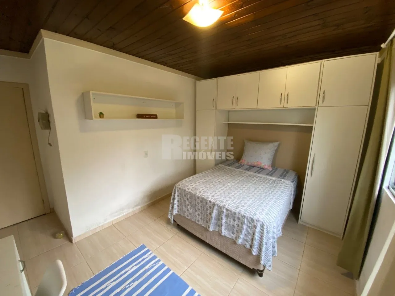 3-bedroom house with a garden — photo 4