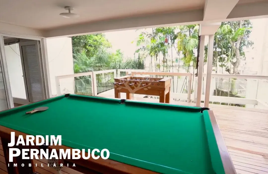 Furnished house, 644 m², with floor-to-ceiling windows — photo 7