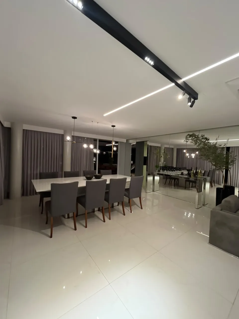 5-bedroom house with a walk-in closet in João Pessoa — photo 10