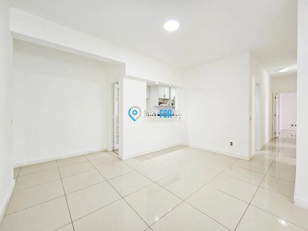 Apartment, 106 m², with a walk-in closet — photo 17