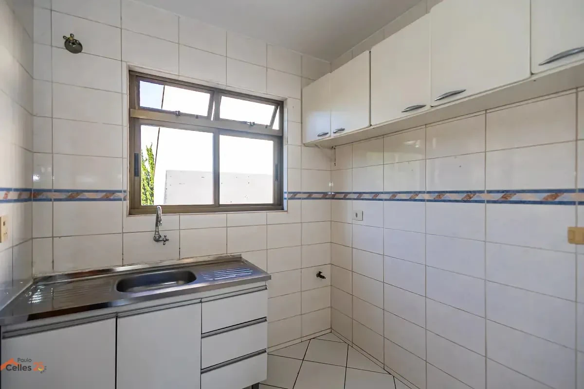 Unfurnished 2-bedroom apartment with 81 m² — photo 2