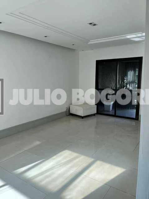 176 m² house with 3 bedrooms, 1 en-suite and pool — photo 11