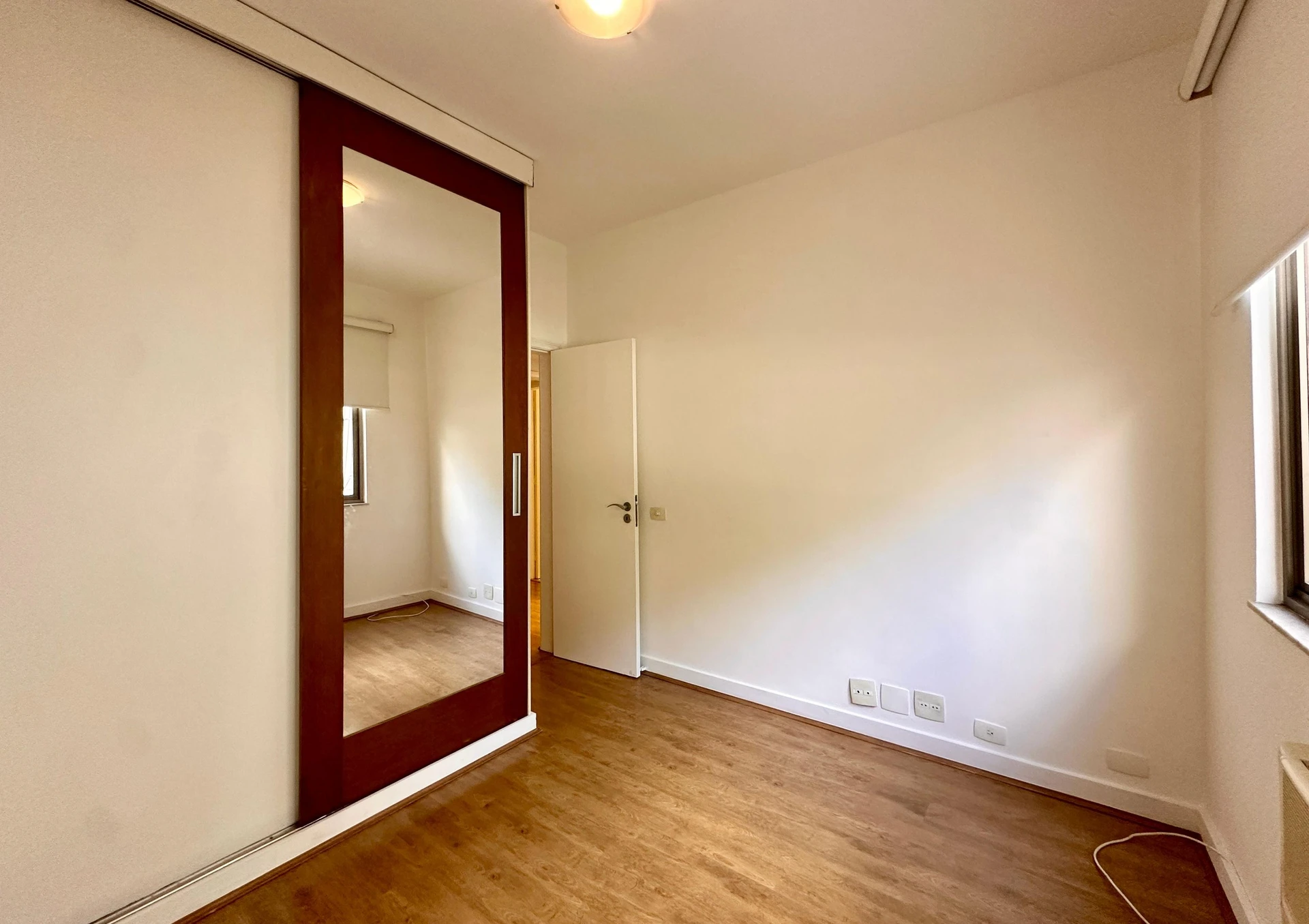 Rental apartment with 3 bedrooms and 1 en-suite — photo 2