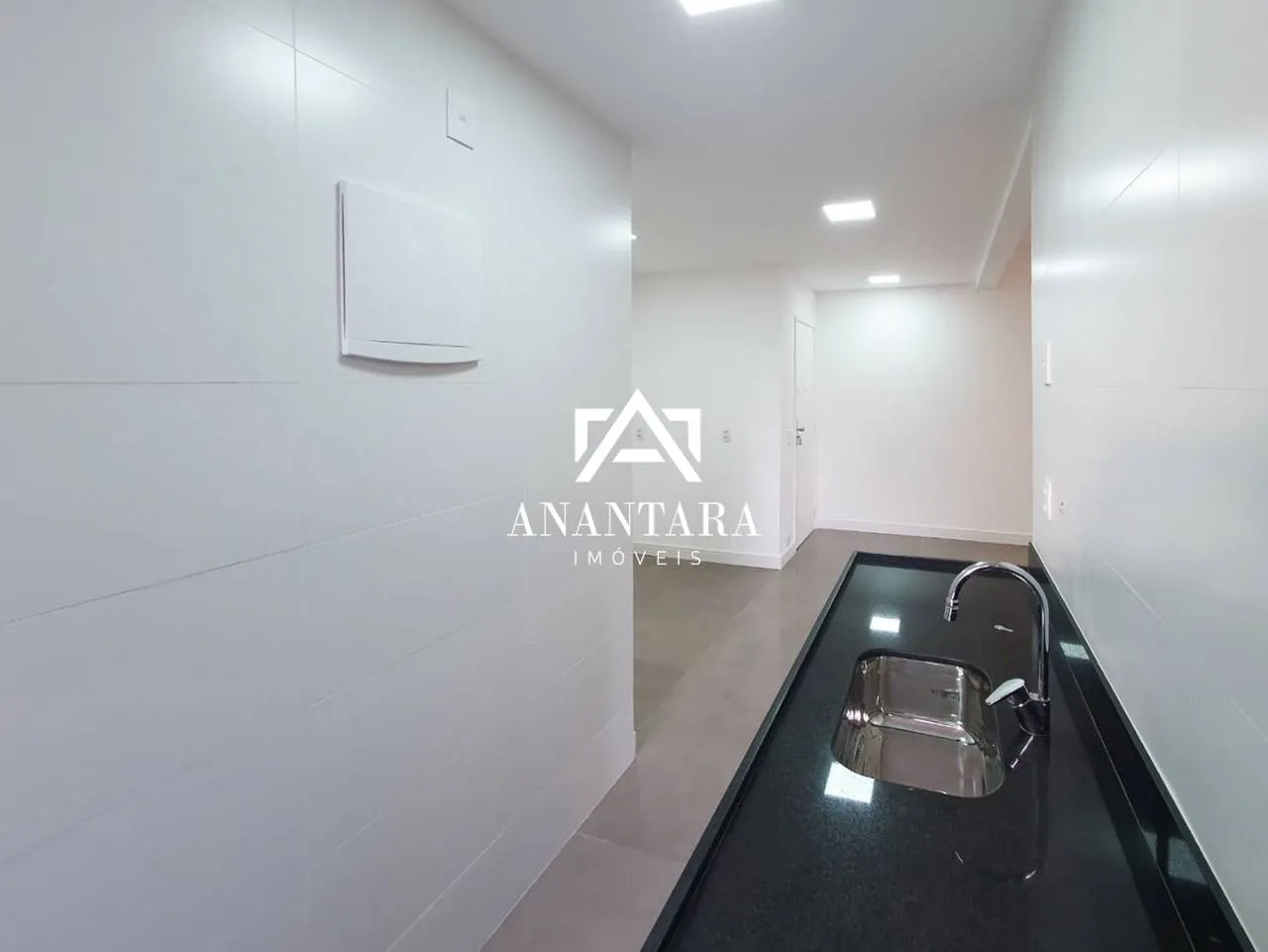Apartamento com 2 quartos e varanda, 100 m² e 1 vaga — photo 2