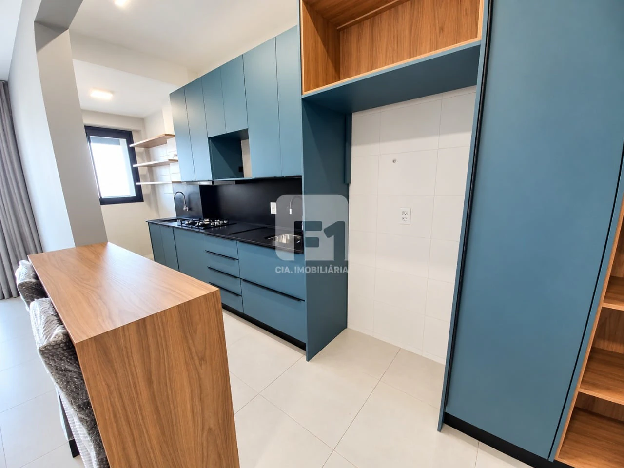 Furnished apartment, 52 m², with a water view — photo 10