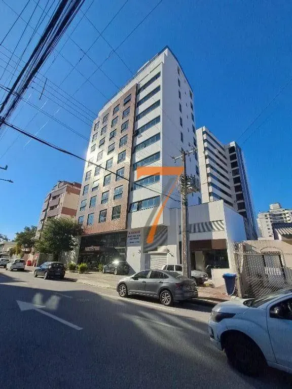 Studio mobiliado de 30 m² com 1 quarto e banheiro — photo 3