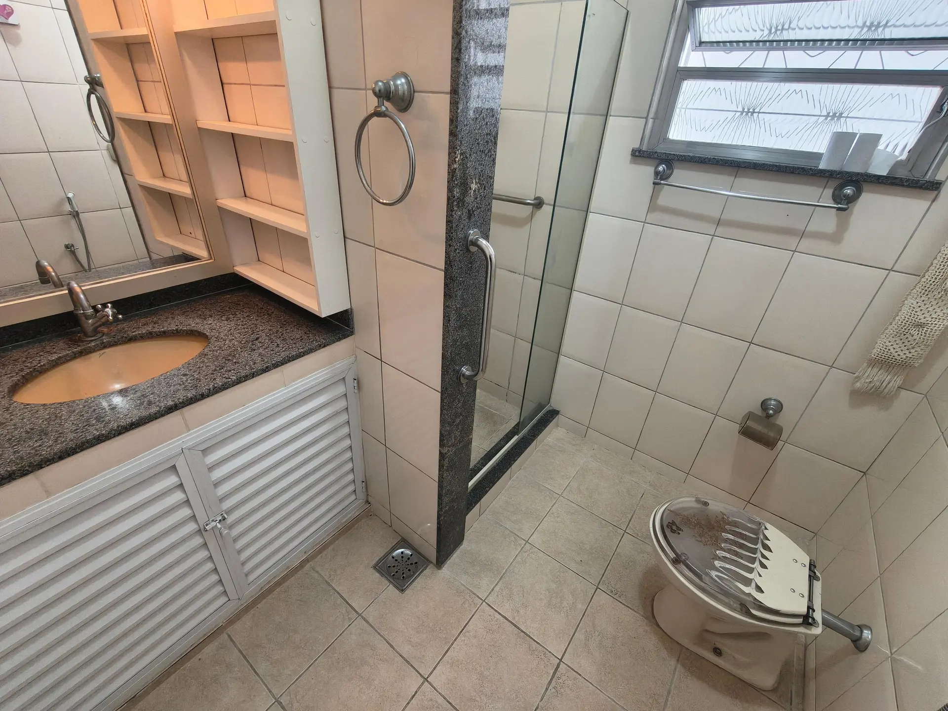 Незамебльований будинок для оренди: 3 спальні та власний сад — photo 18