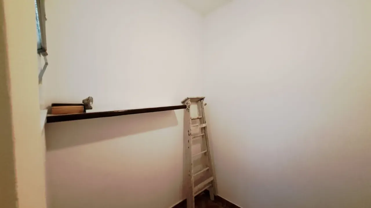 Apartment on the 3rd floor with a walk-in closet — photo 24
