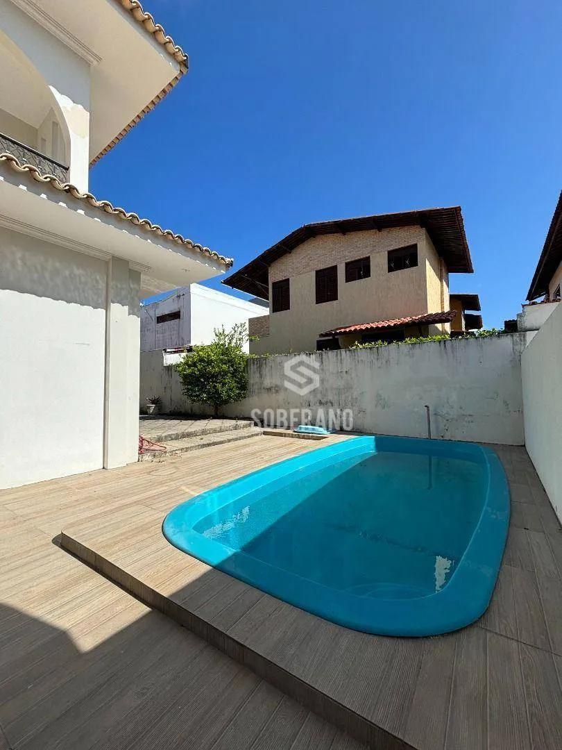 House with 6 bedrooms and 720 m² plus 4 parking — photo 14