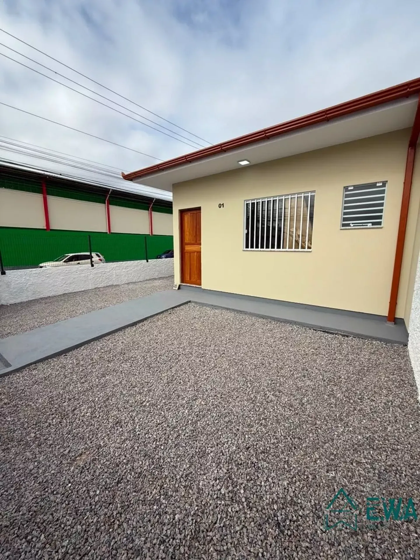 Casa sem mobília com 2 quartos e cozinha integrada a gás — photo 3