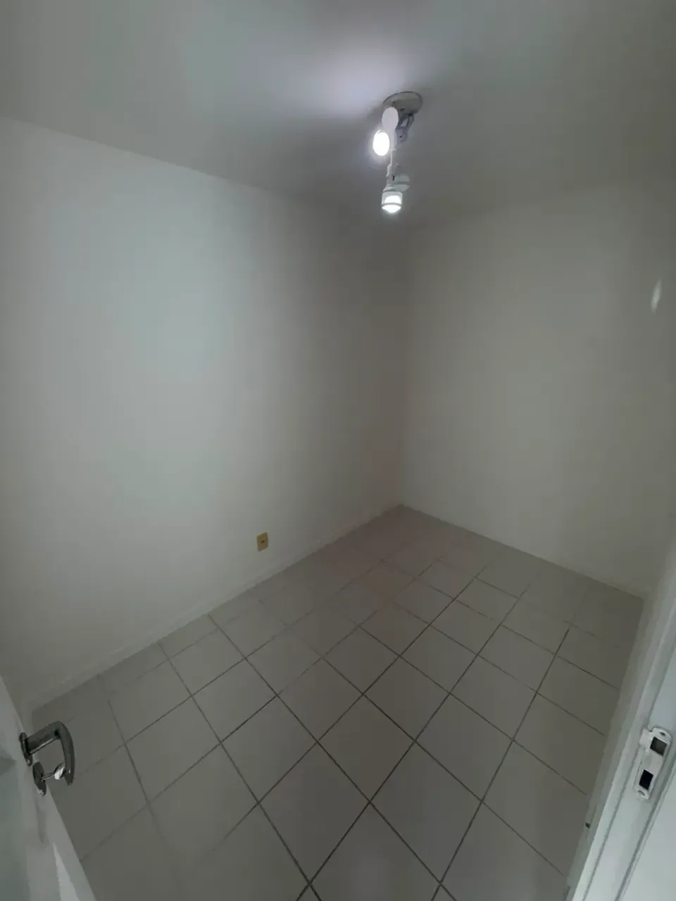 Apartment with 2 bedrooms and a balcony grill — photo 15