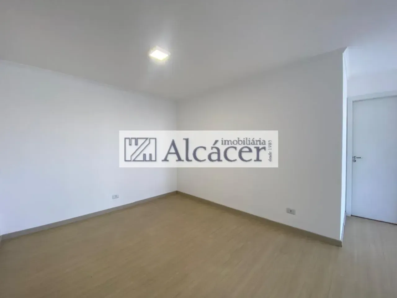 3-bedroom apartment with 4 bathrooms and 2 parking spaces — photo 5