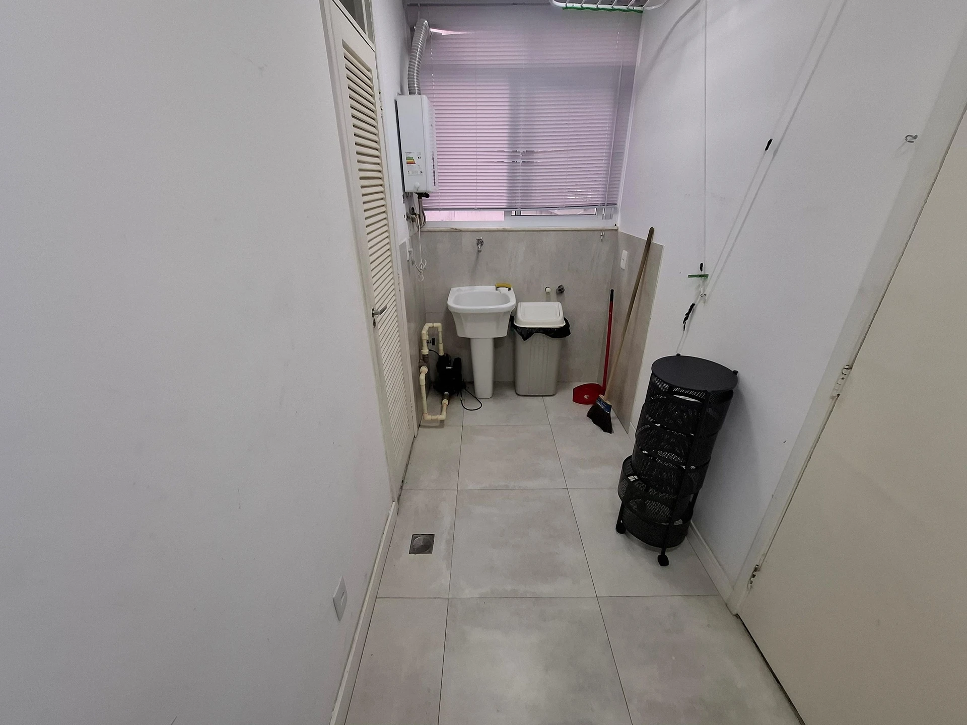2-bedroom apartment with a home office — photo 8