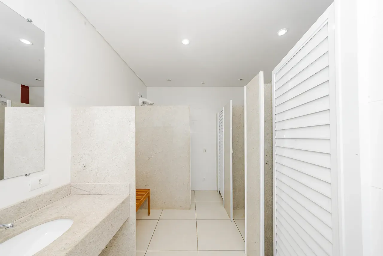 Furnished 140 m² house with 4 bedrooms and open-plan kitchen — photo 70