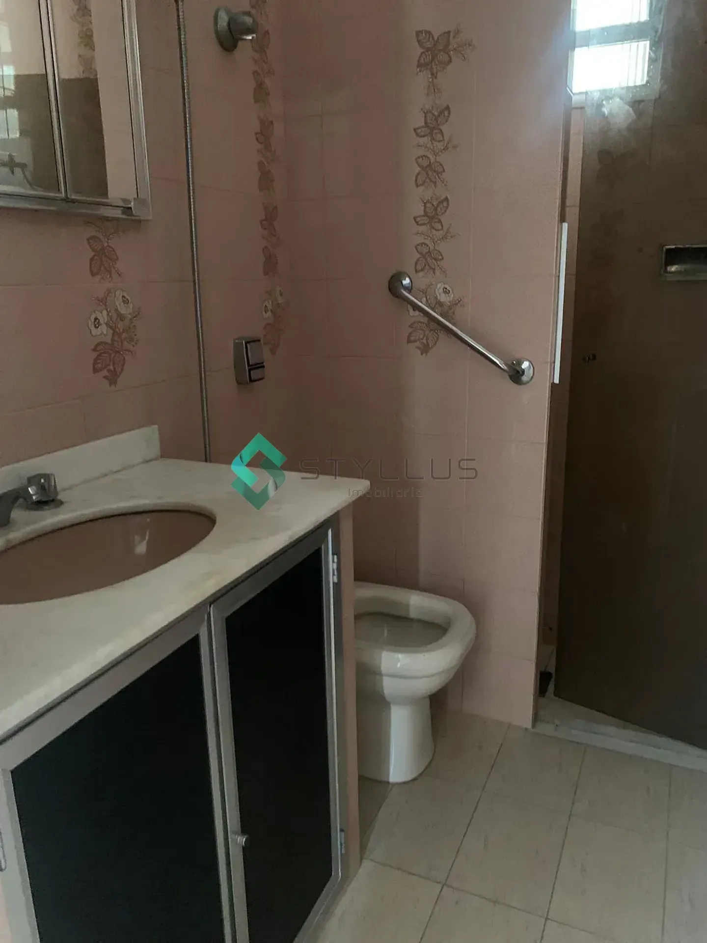 Apartamento para locação sem mobília, 2 quartos e 1 banheiro — photo 17