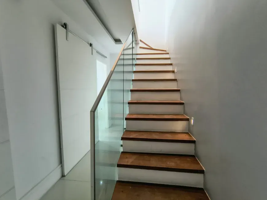 Furnished penthouse apartment with 2 bedrooms — photo 13