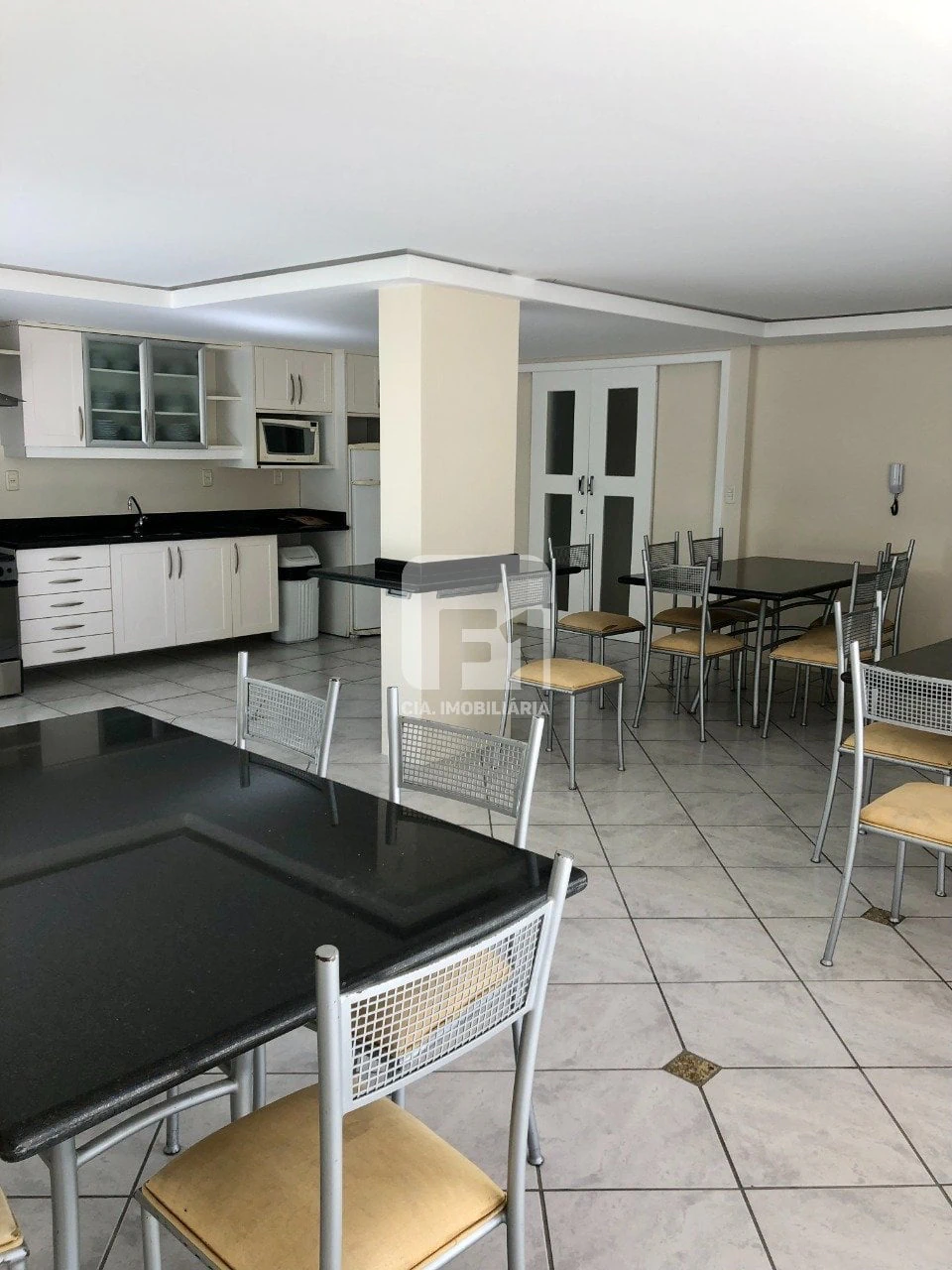 Вид на горы и 2 спальни: квартира 62 м² — photo 2