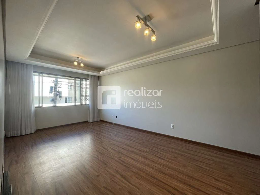 Apartamento de 4 dormitorios con suite y 3 baños — photo 3
