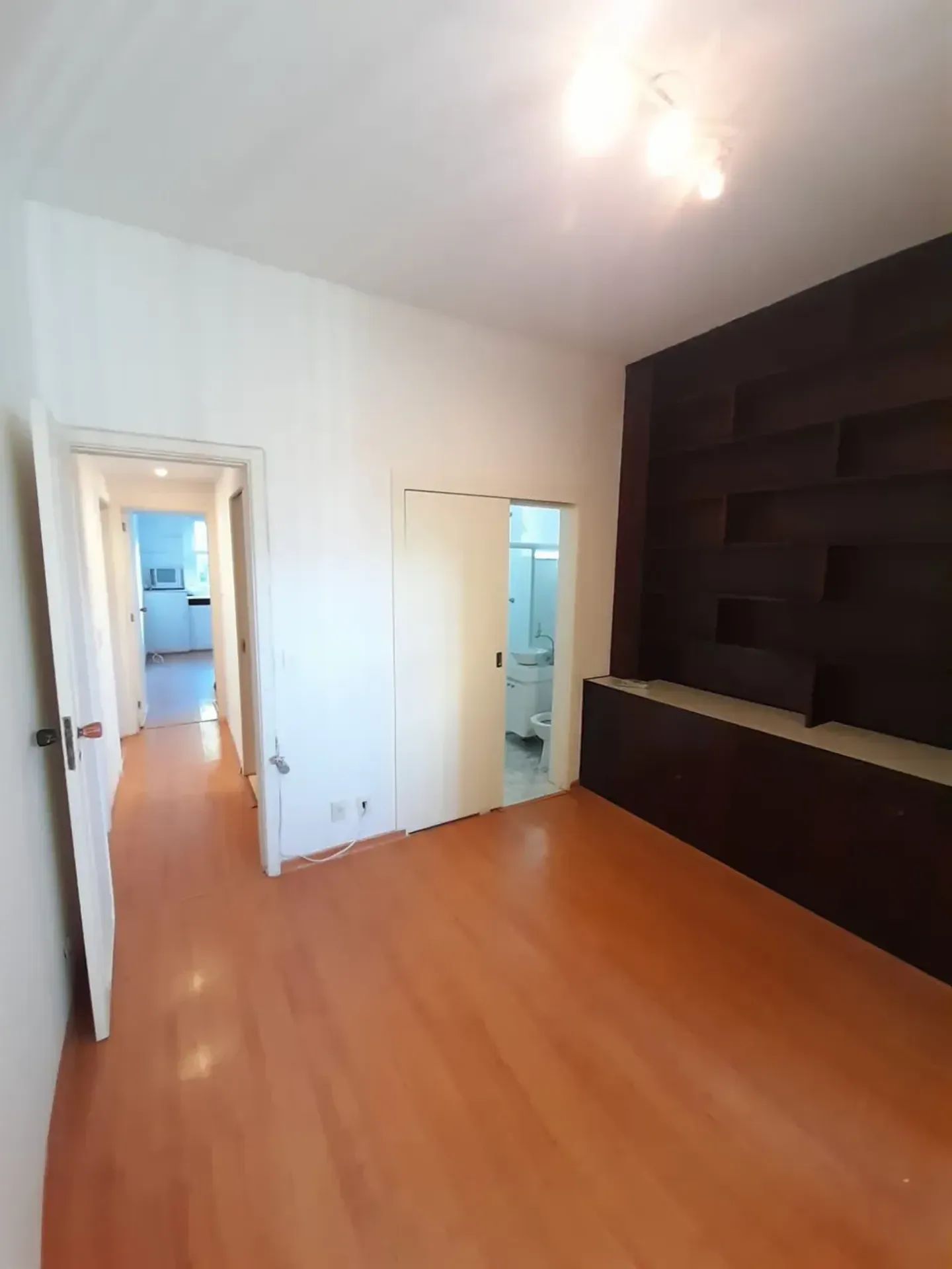 Rental apartment with 3 bedrooms and 2 suites — photo 39