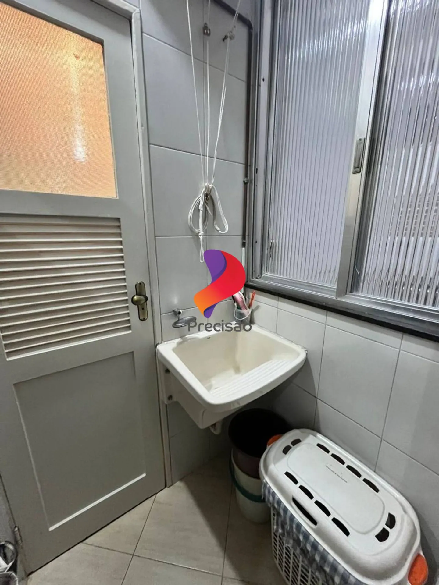 68 m² apartment with 2 bedrooms and 2 bathrooms — photo 24